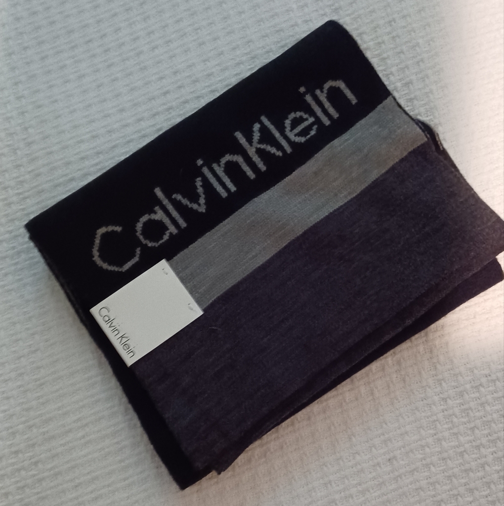 Calvin Klein Scarf NWT